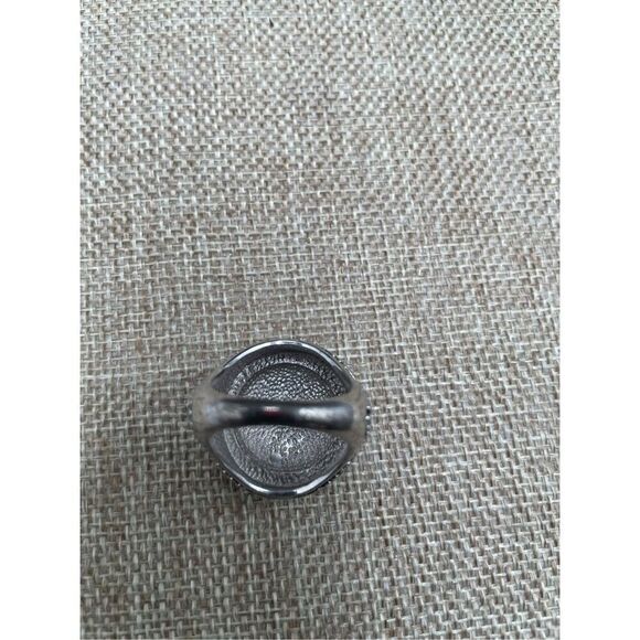 Vintage Premier Design Zebra Silver Tone & Black  Enamel Statement Ring Size 8 - Picture 7 of 7